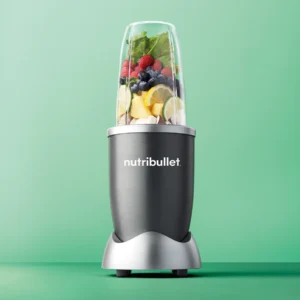 nutribullet® 600 W | Licuadora personal color Gris | Producto sobre fondo verde | Tienda en línea de nutribullet® México
