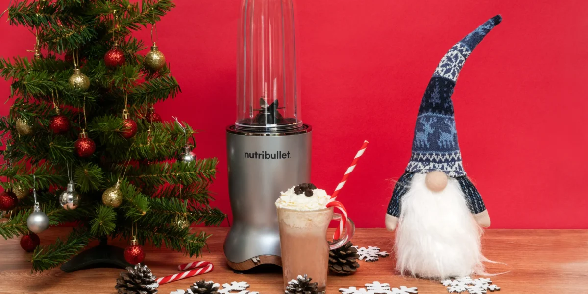 NB_Dic_Ultra_ Batido-navideño-estilo-chick-fil-a