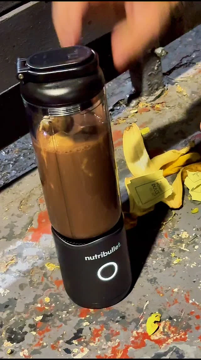 Los días no paran, tu nutrición tampoco✨. ⁣
⁣
Lleva la nutribullet Flex a todos lados y alcanza todos tus objetivos.