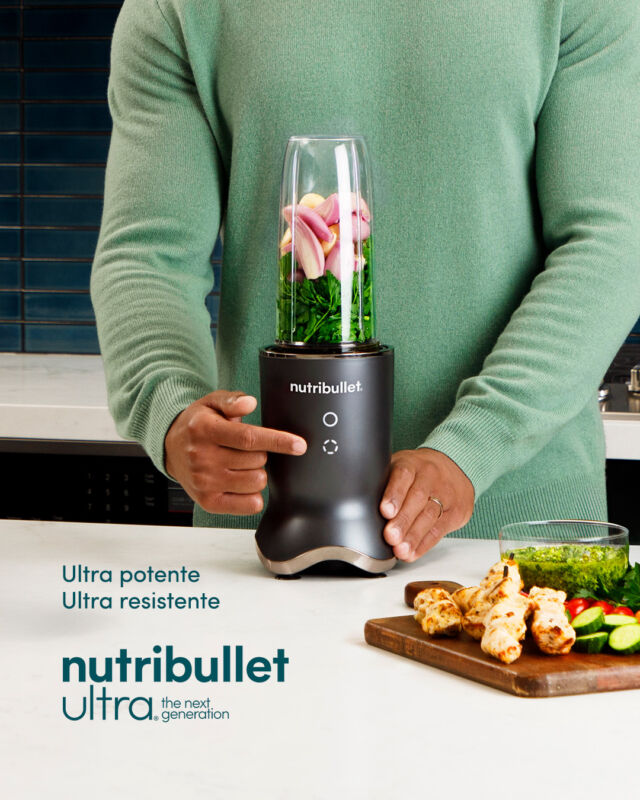 ¿Necesitas un snack en menos de 5 segundos?🤤nutribullet Ultra está lista no solo para preparar smoothies; también dips y salsas en tan solo unos minutos. 🌪️🥬🍅Conoce esta y otras novedades de la familia nutribullet en el sitio web 🤩👉 LINK EN BIO